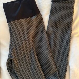 Black and Gray Women's high waisted Leggings